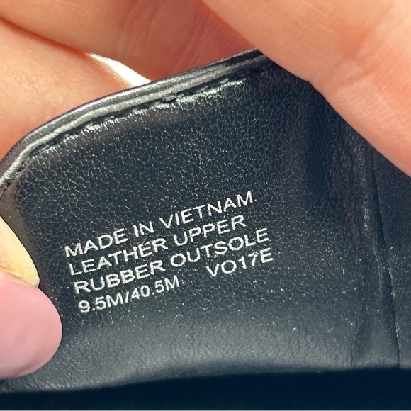 Michael Michael Kors Black Leather Gold Stars Slip On Pointed Toe Mules Size 9.5 - Picture 14 of 14